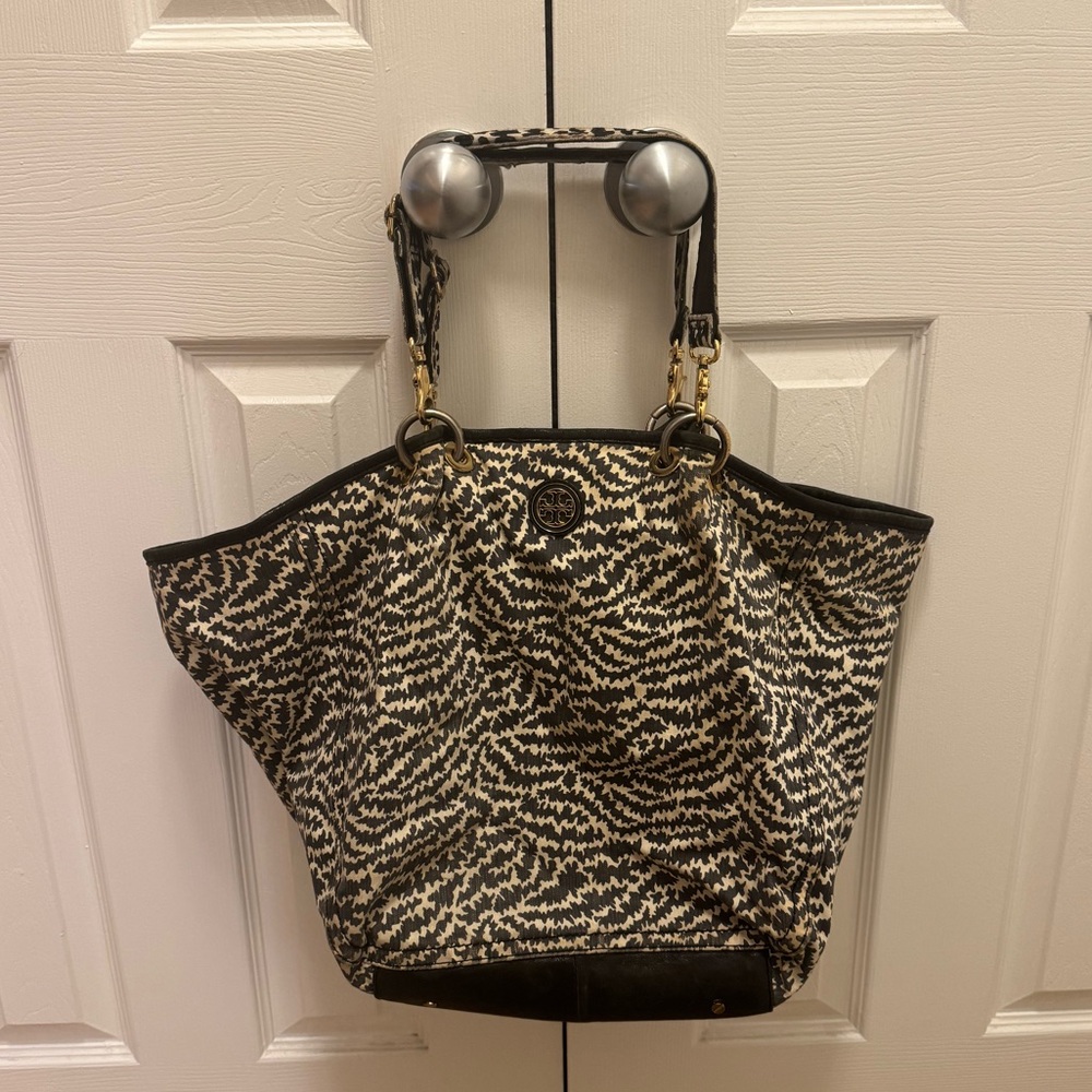 Tory Burch XL Black and White Leather Tote Bag with Gold Hardware